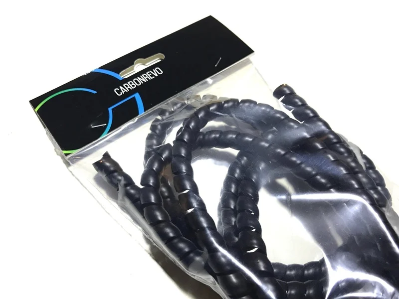 Gaine Carbon Revo de Protection Câbles de Trottinette Électrique (2 mètres)