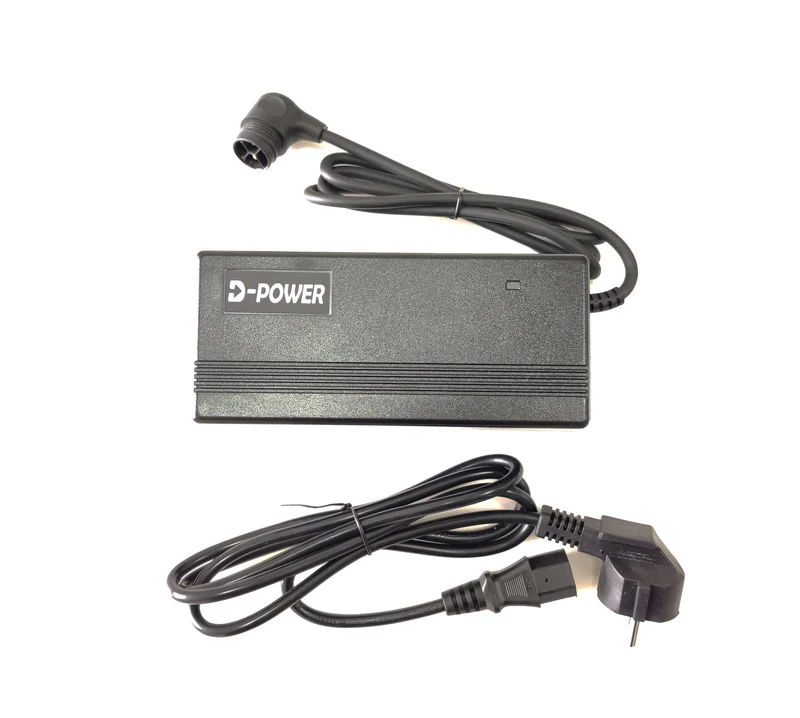 Chargeur 2Ah pour Scooter Blaster