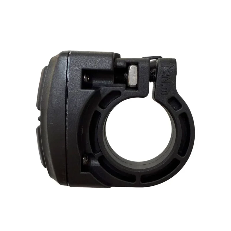 Bouton-poussoir étanche pour clignotants