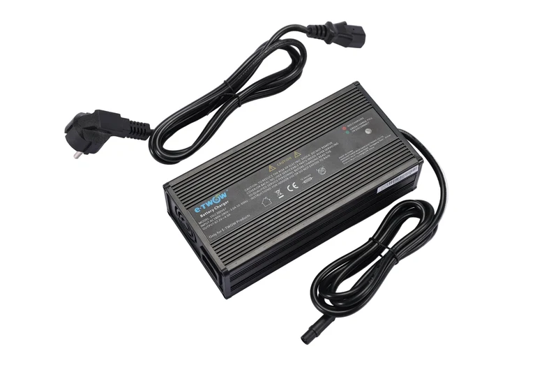 Charger for TK series - 67V / 4A